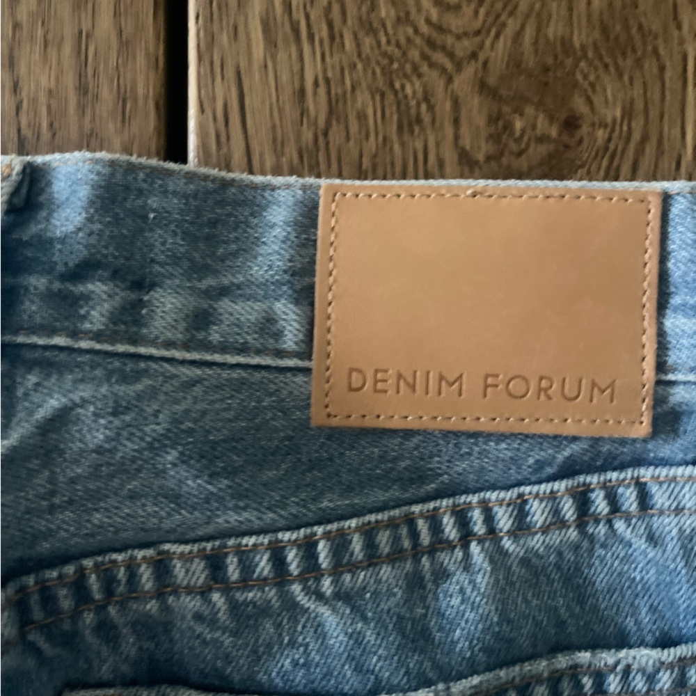 Aritzia Denim Forum Wide Leg Cargo Jeans - Picture 9 of 9